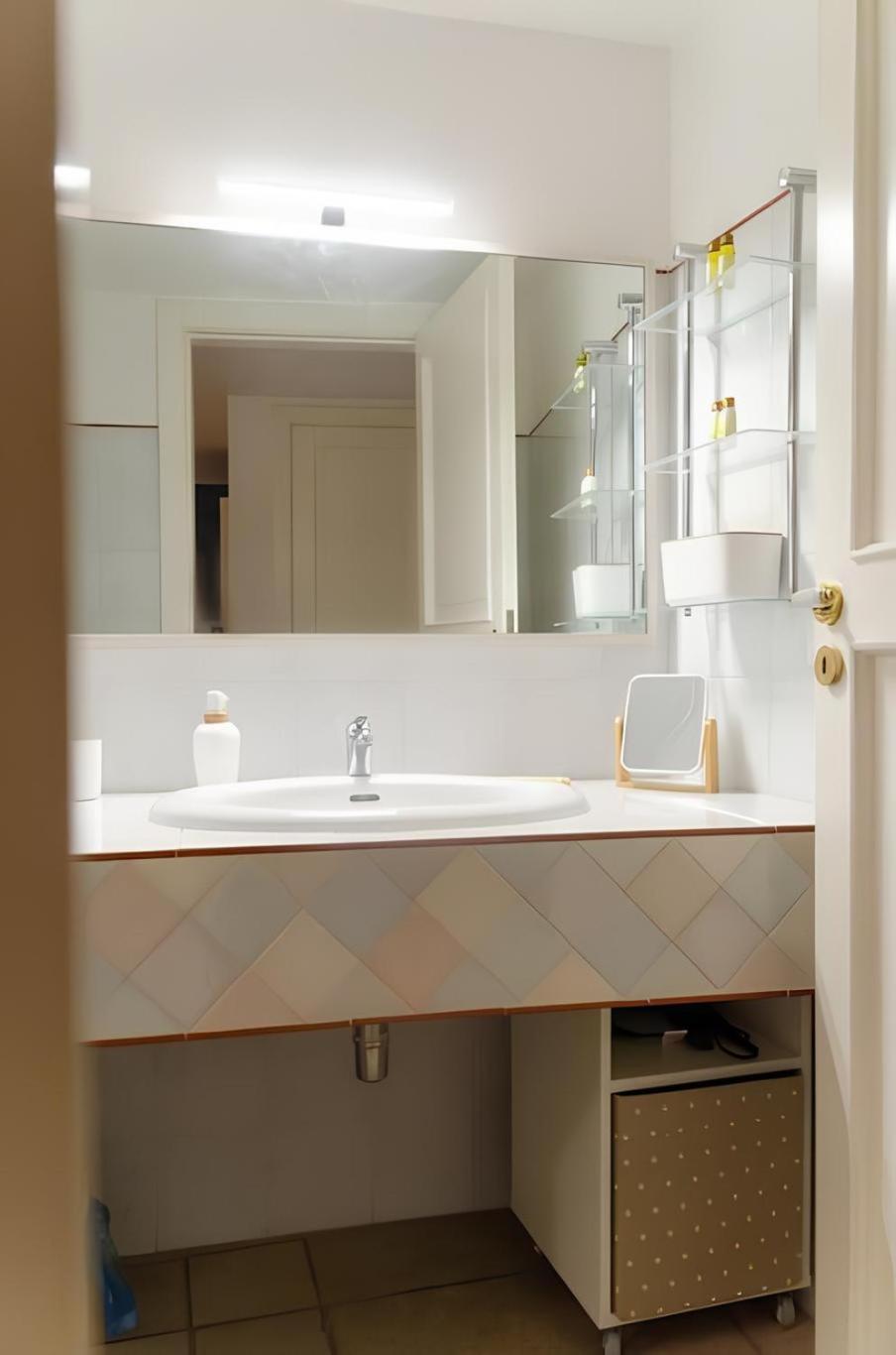 Maison De L'Air - Apt With Jacuzzi Giovinazzo Eksteriør billede