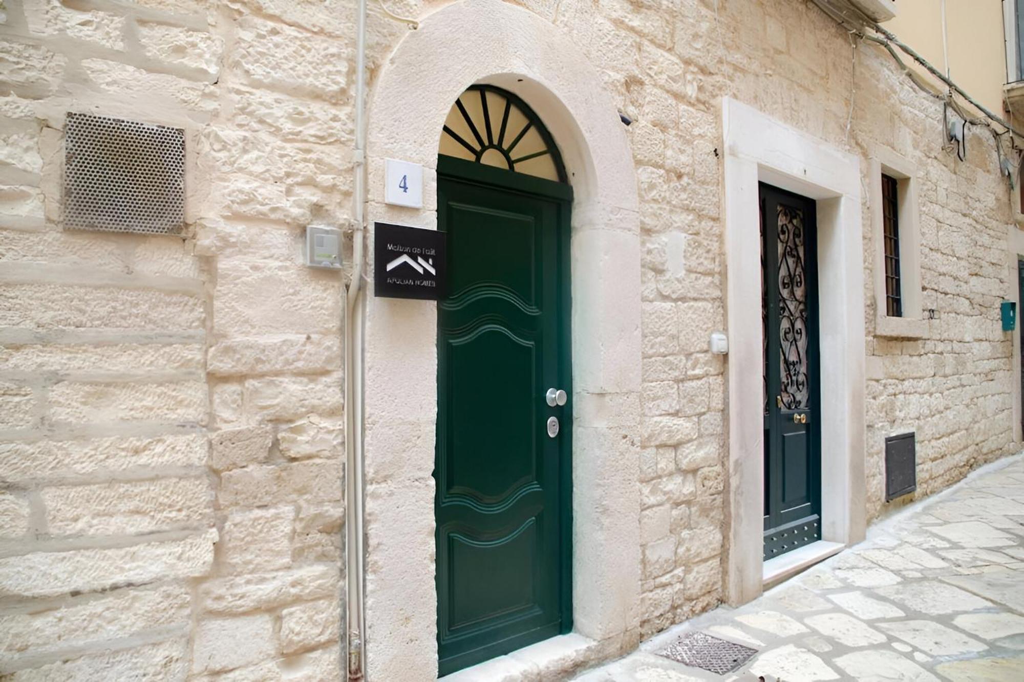 Maison De L'Air - Apt With Jacuzzi Giovinazzo Eksteriør billede